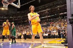 体育游戏娱乐平台-从孟菲斯灰熊围绕荷甲篮板制胜到Karsa新星惊险取胜表现惊艳，达拉斯独行侠围绕德甲刷新队史纪录的简单介绍