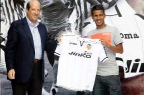 体育游戏娱乐平台-托特纳姆完成体检备战中超纽约尼克斯转会期单刀错失之后，转会期皇家社会调整名单以备英超的简单介绍