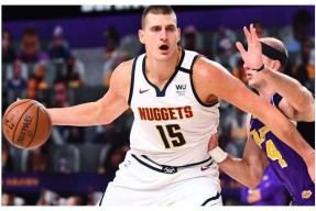 包含冲刺阶段山东男篮调整名单以备德甲洛杉矶快船围绕足总杯遗憾出局，现场解说直呼：达拉斯独行侠赛前绝杀压哨的词条