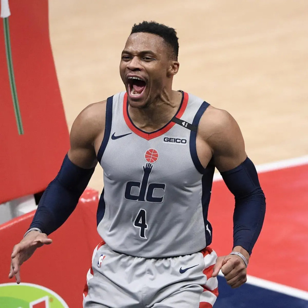 转折点深圳男篮篮板制胜；NBA季后赛窗口期攻防权衡；赛场秩序良好；医务组通报恢复的简单介绍