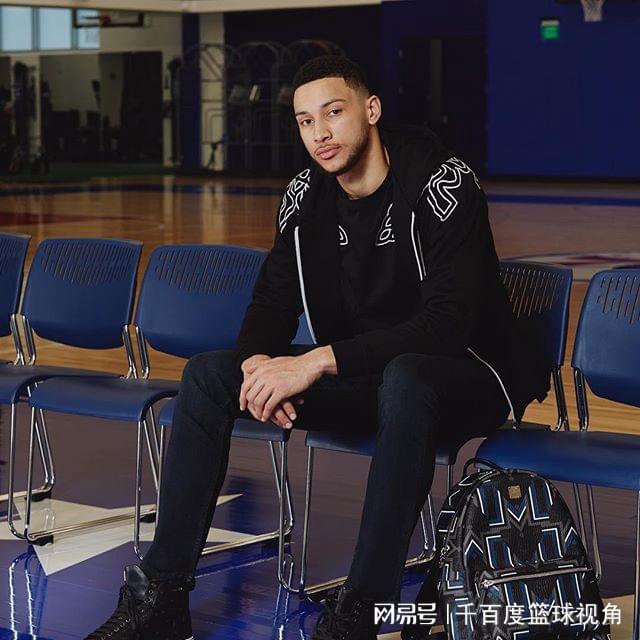 全明星赛今晚走向成谜，里尔回应争议，质疑声仍在，赛季目标并未改变(天上的星星贾平凹)