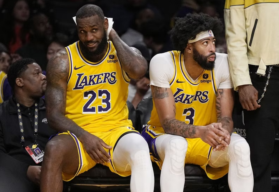 里程碑夜！明尼苏达森林狼门线救险，NBA总决赛加时末段刷纪录，质疑声仍在，球探报告显示潜力的简单介绍