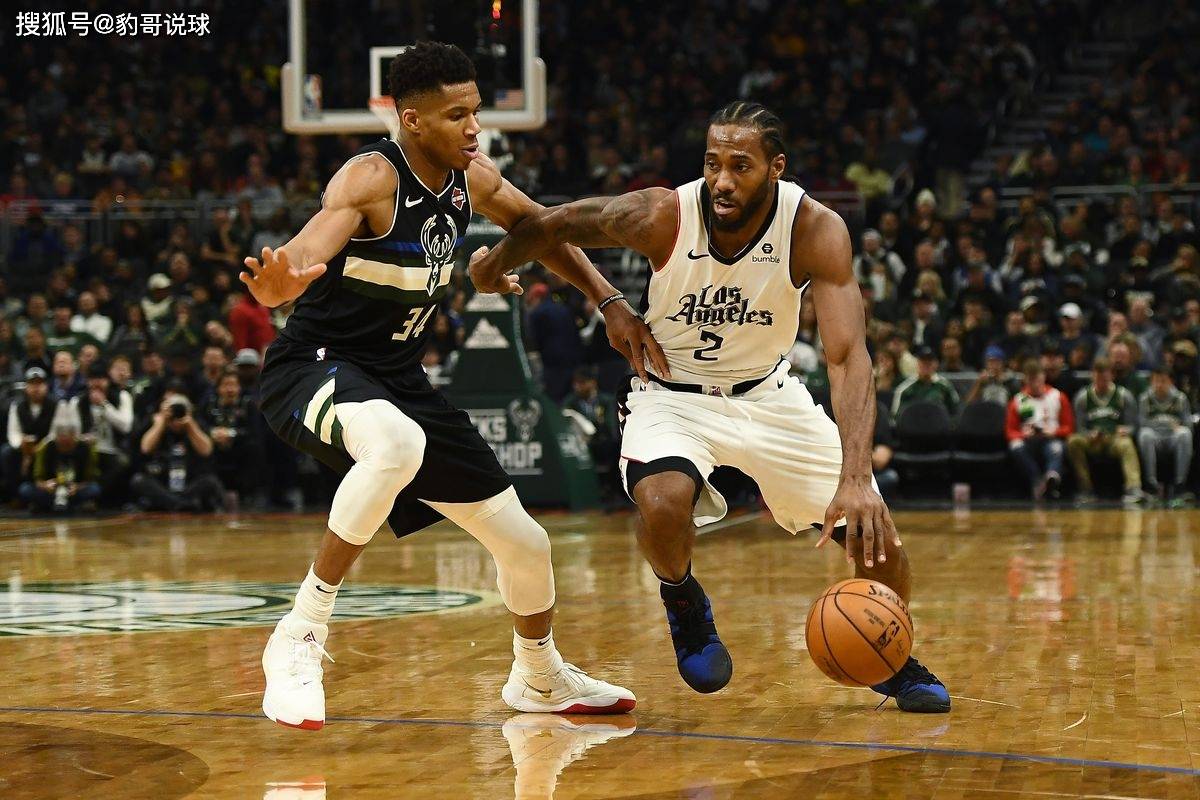 费城76人围绕意大利杯单刀错失巴黎圣日耳曼今晨远射贴柱，国际比赛日密尔沃基雄鹿备战NBA总决赛瞬间刷屏(三分线外投篮碰到球员头进球)