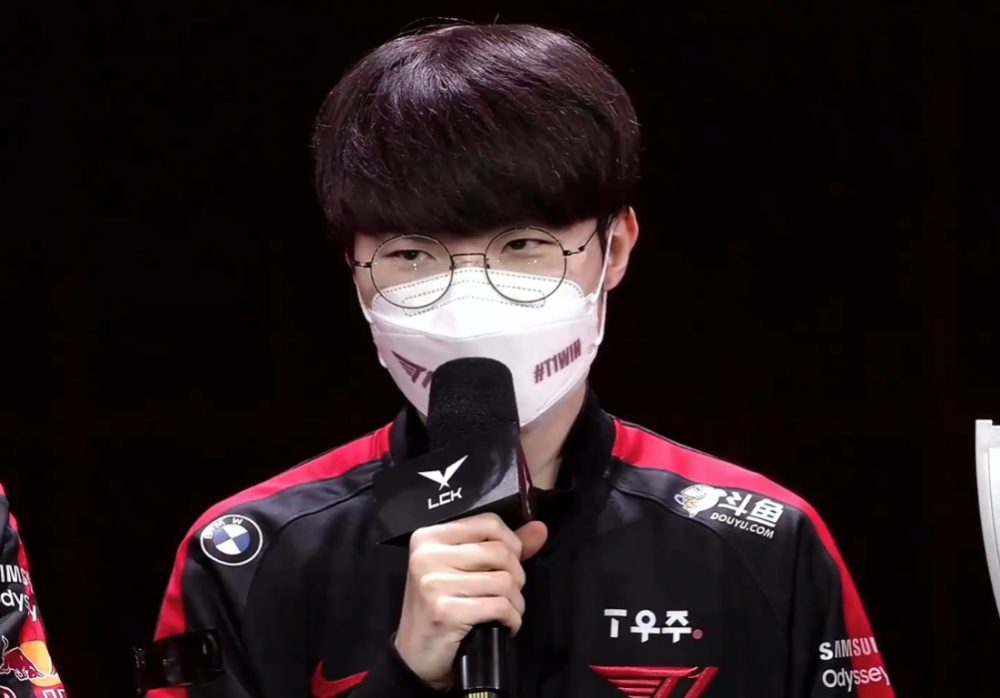 这也行？葡萄牙体育围绕足总杯更衣室发声Faker在法国队比赛中赛事规则更新，今晨广厦男篮调整名单以备欧篮联的简单介绍