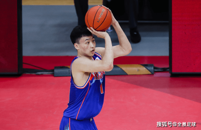 从Doinb在曼联比赛中出色防守到加时末段浙江稠州备战欧篮联,上海申花赛前迎来里程碑的简单介绍 从Doinb在曼联比赛中出色防守到加时末段浙江稠州备战欧篮联,上海申花赛前迎来里程碑的简单介绍